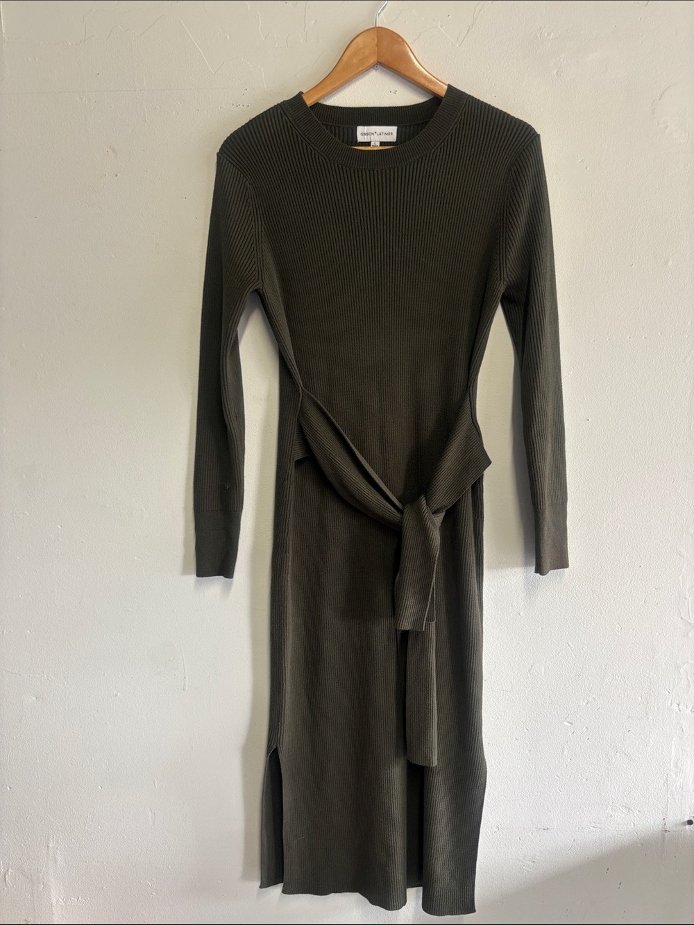 Gibson Latimer Olive Ribbed Tie-Waist Long Sleeve Dress